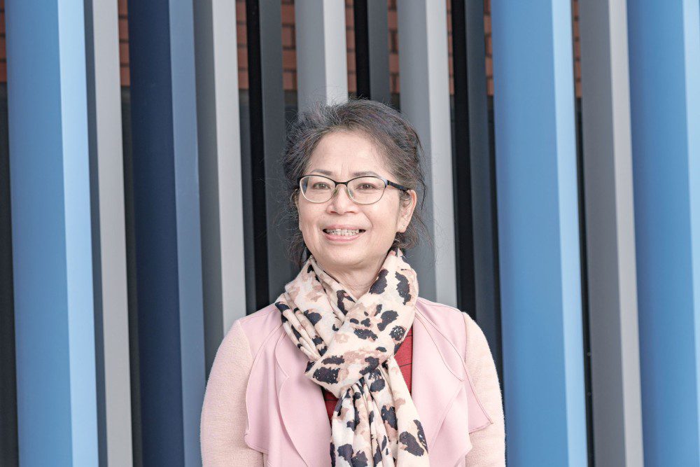 Mrs Lina Newton